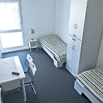 Hostel Wrzesnia *